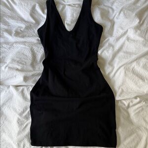 Elegant Black Sleeveless Dress